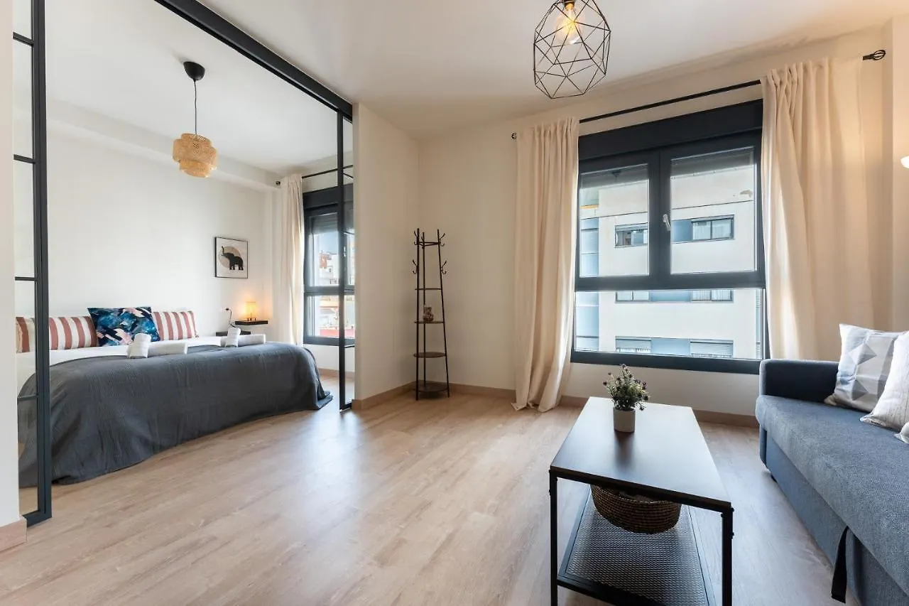 Malagasuite Comfortable Home 4 0*, 말라가