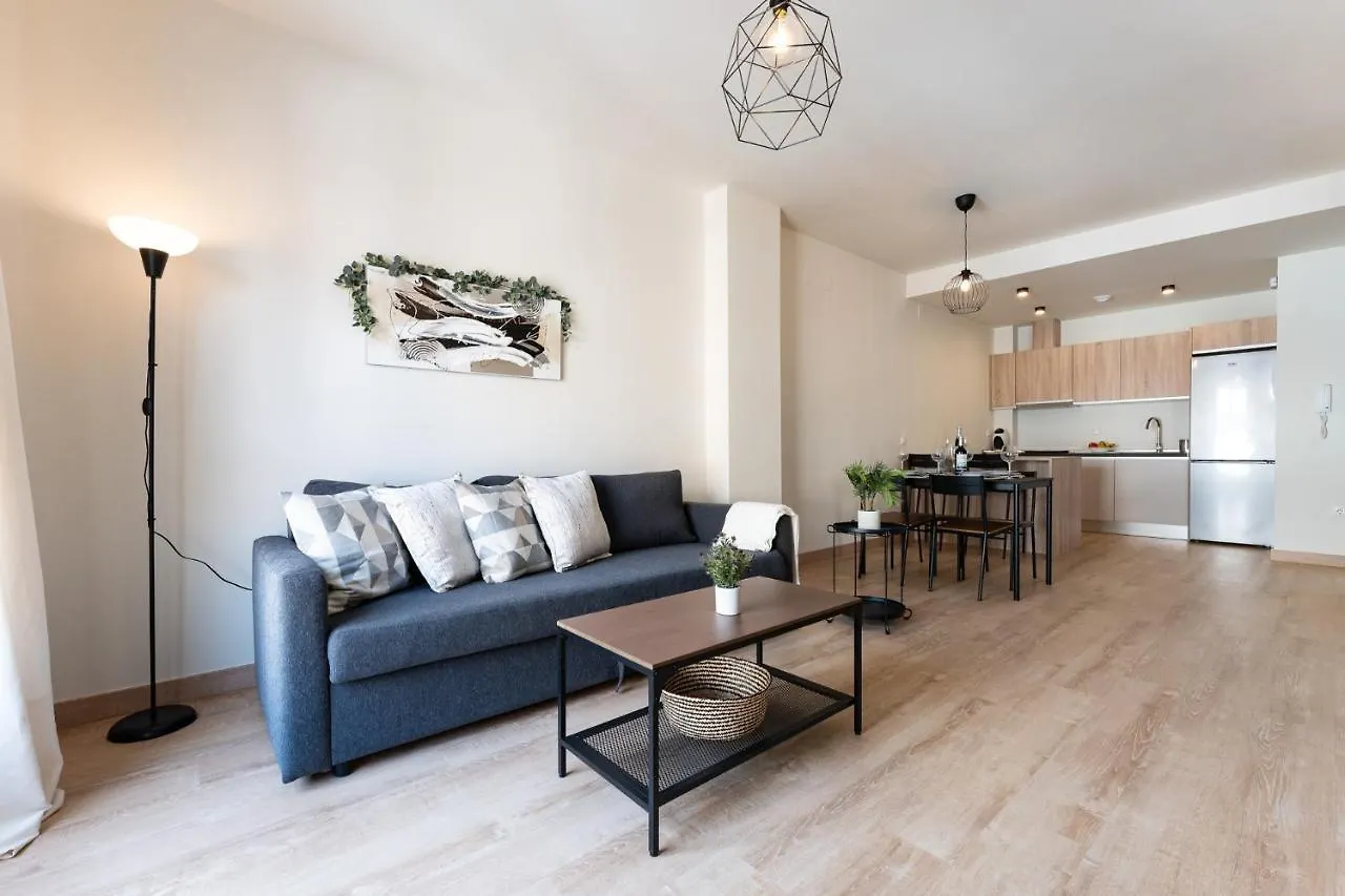 아파트 Malagasuite Comfortable Home 4